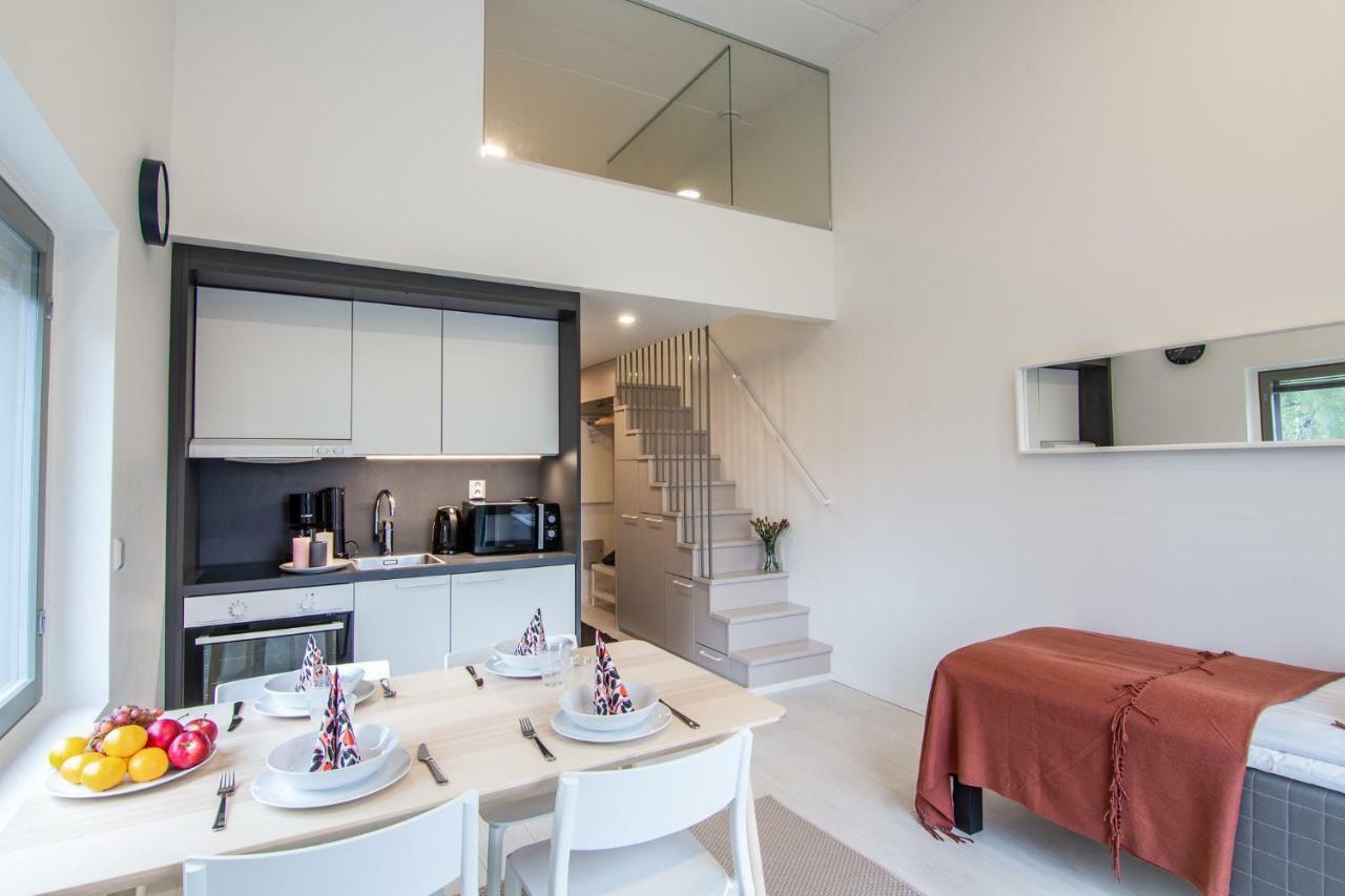 Spot Apartments Tikkurila 万塔 外观 照片